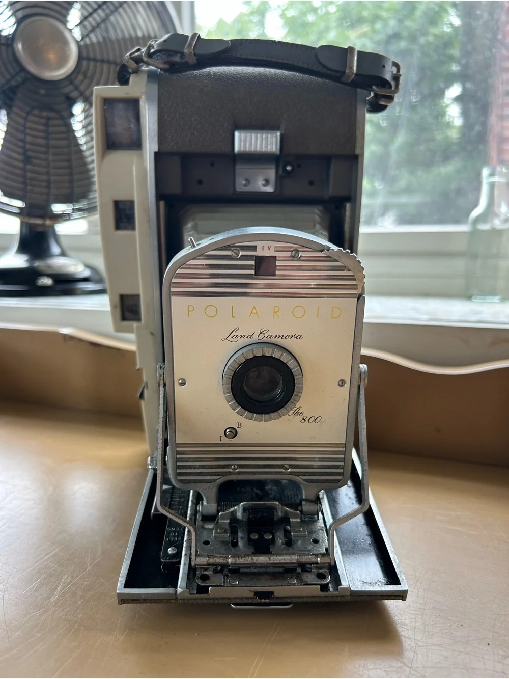 Polaroid Silver Gray Folding Land Camera